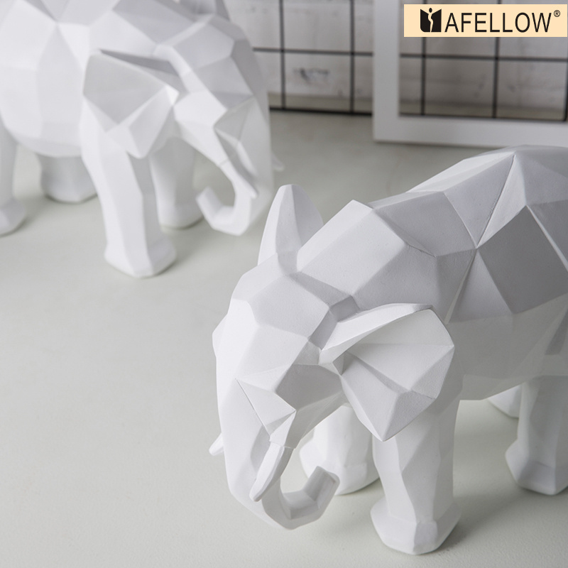 Cheap Fashion Resin White Small Elephant Statue Abstract Sculpture on Sale