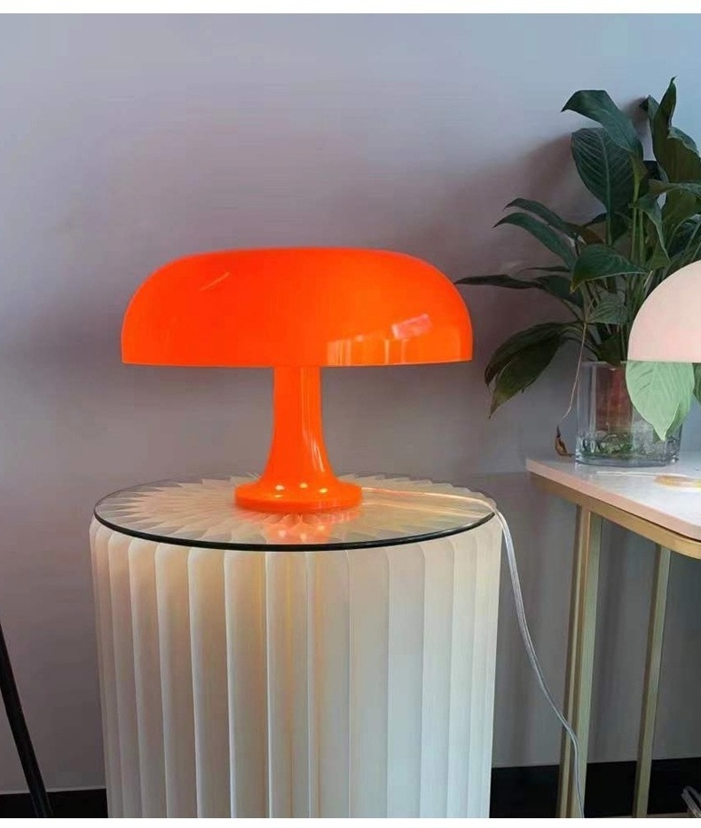 2023 Modern simple hotel bedroom bedside  Mushroom lamp