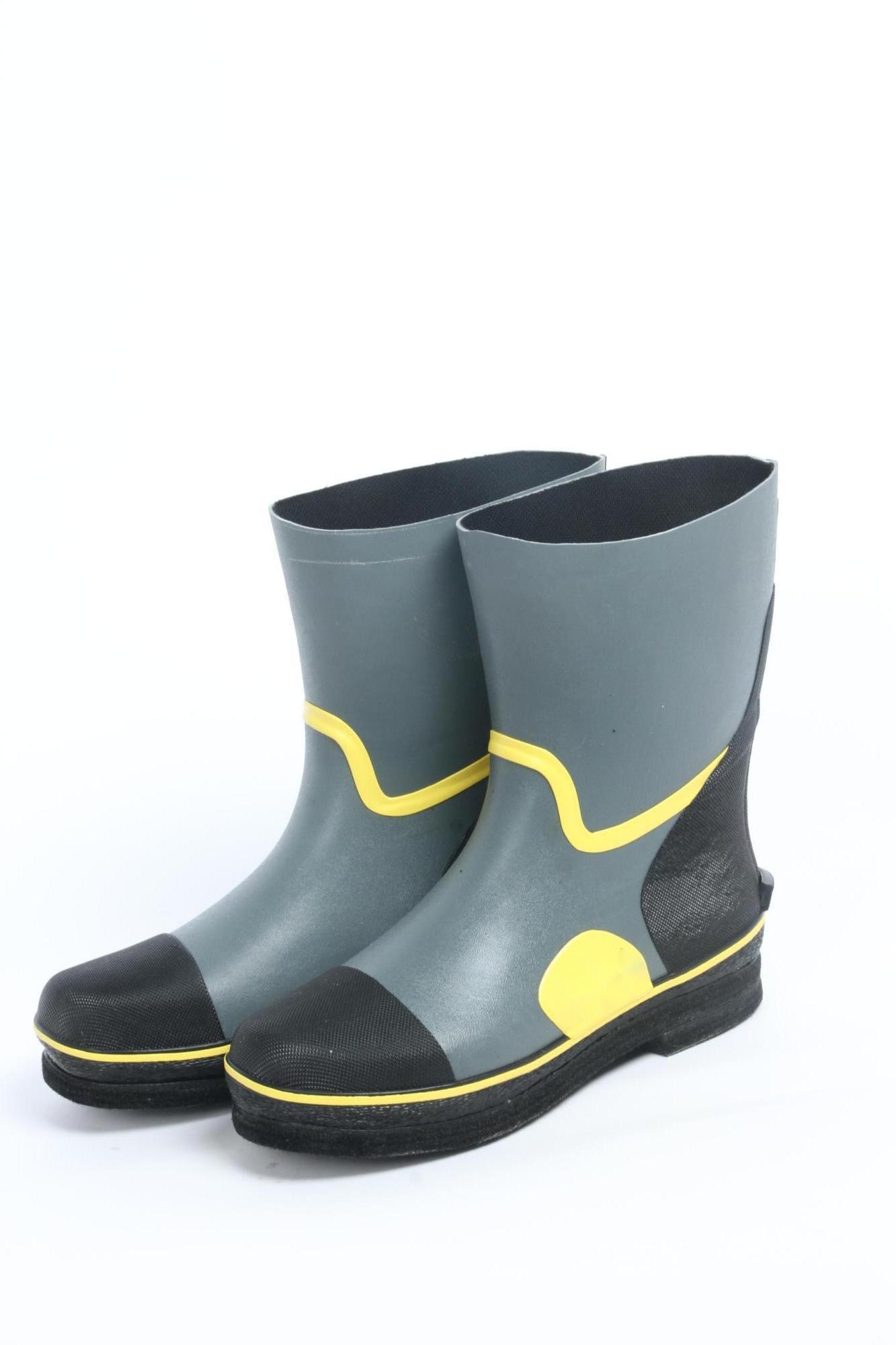 Safety unisex pvc good quality working rubber pvc rain boots gum boots with steel toe for sale adults