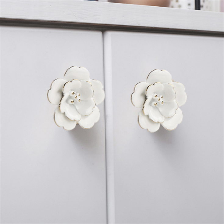 Ceramic White Rose Gold Outline Cabinet Knobs Door Cupboard Wardrobe Knob Pull Vintage Flower Drawer Pull Handles with Screw