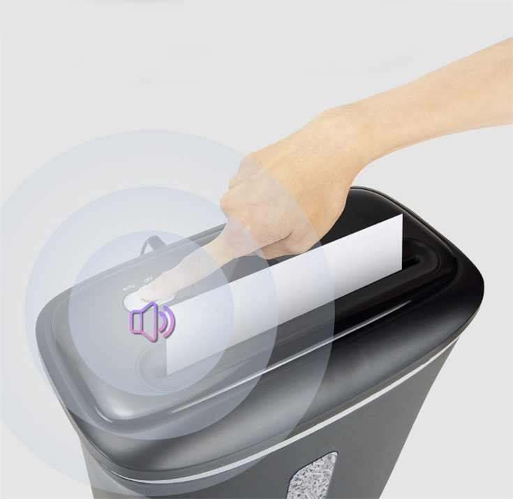 Portable Handle Shredder with 12L Wastebasket P4 Security 6 Sheet Paper Shredder for Small Home Office Use Shred Paper