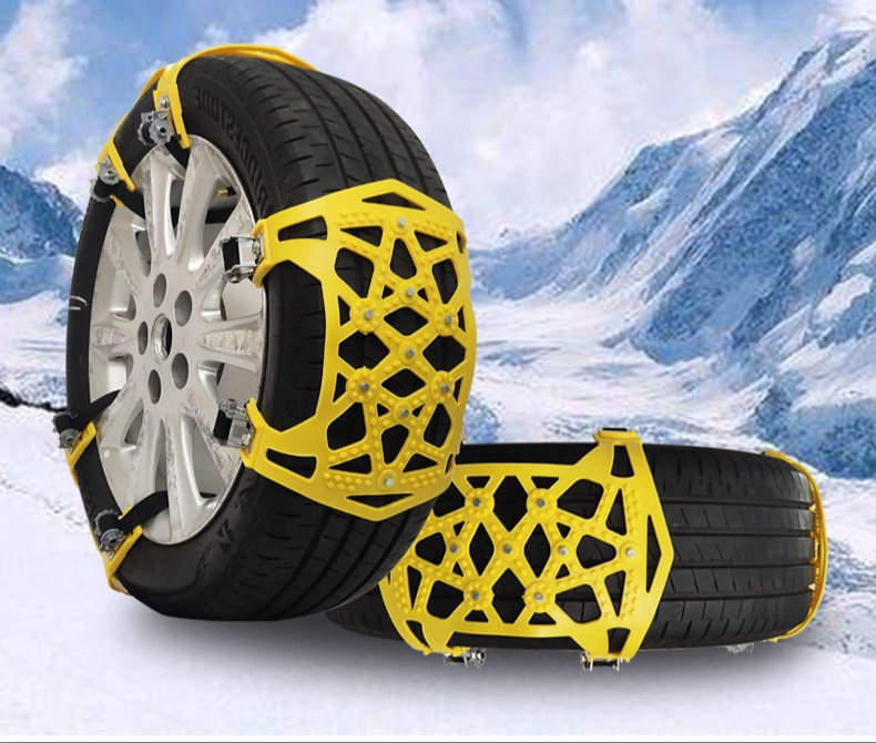 Snow Chains for Car - Adjustable Tire Chain - Universal Car Emergency Anti Slip Snow Chains