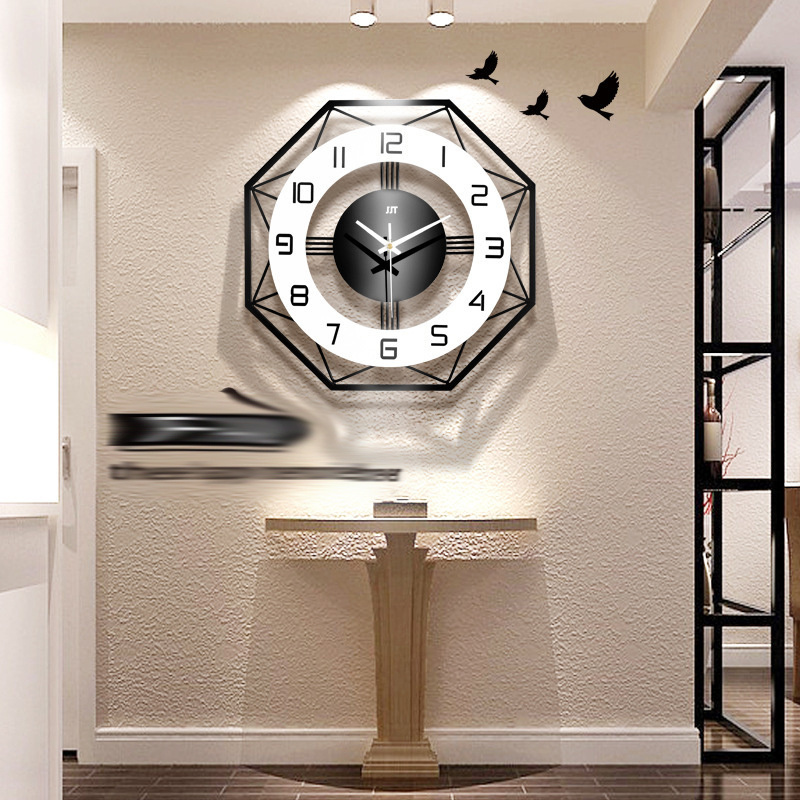 Modern minimalist wall clock home living room hotel creative Nordic style wall hanging decorative silent wall clock