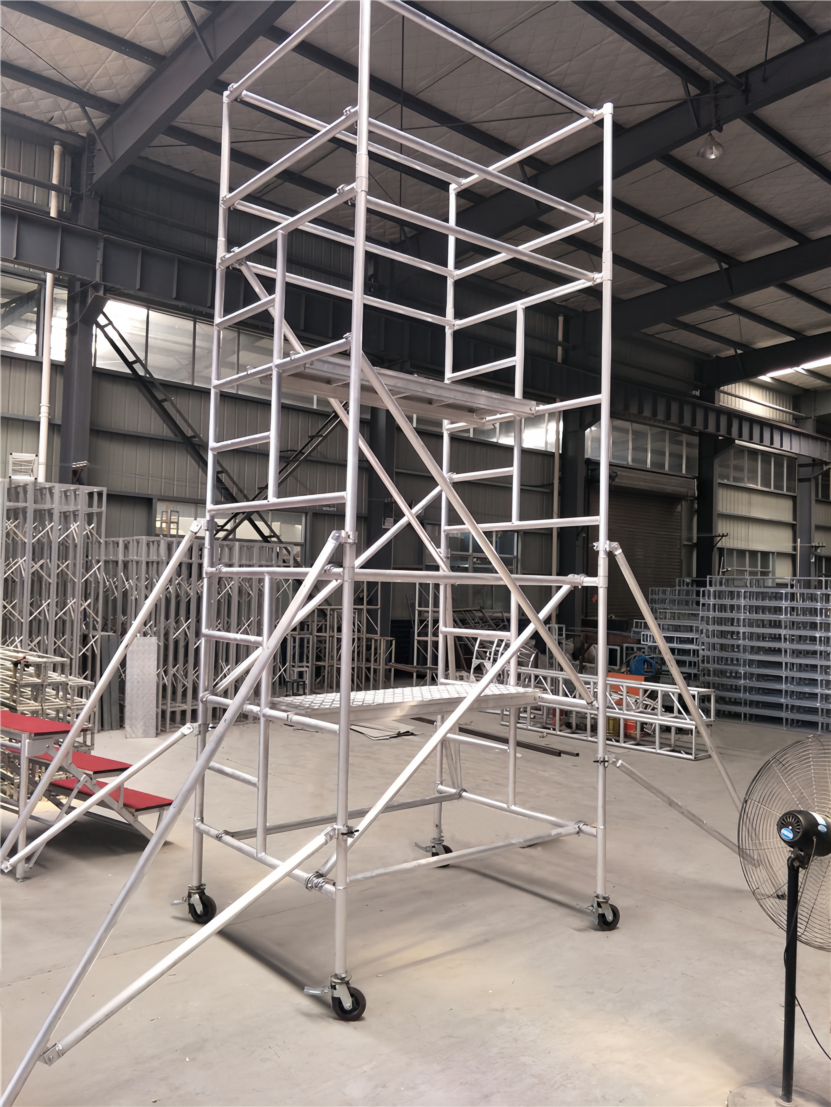 Aluminium Mobile Scaffold Tower  Construction Materials Telescopic Scaffolding Tower Scaffold For Construction