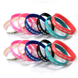 New Customized Logo Print Silicone Bracelets Personalized Wristband Thin Rubber Silicone Wristband with Customized Logo