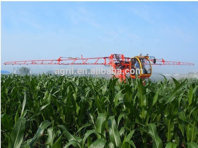 3 meters high clearance lift able GPS self propelled automatic boom sprayer with tank 1000L 2000L and air conditioner cabin