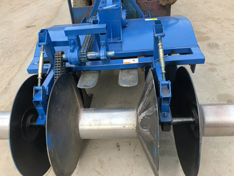 Farm tools tractor mounted bed disc ridger for paddy field strawberry ridger seedbed machine