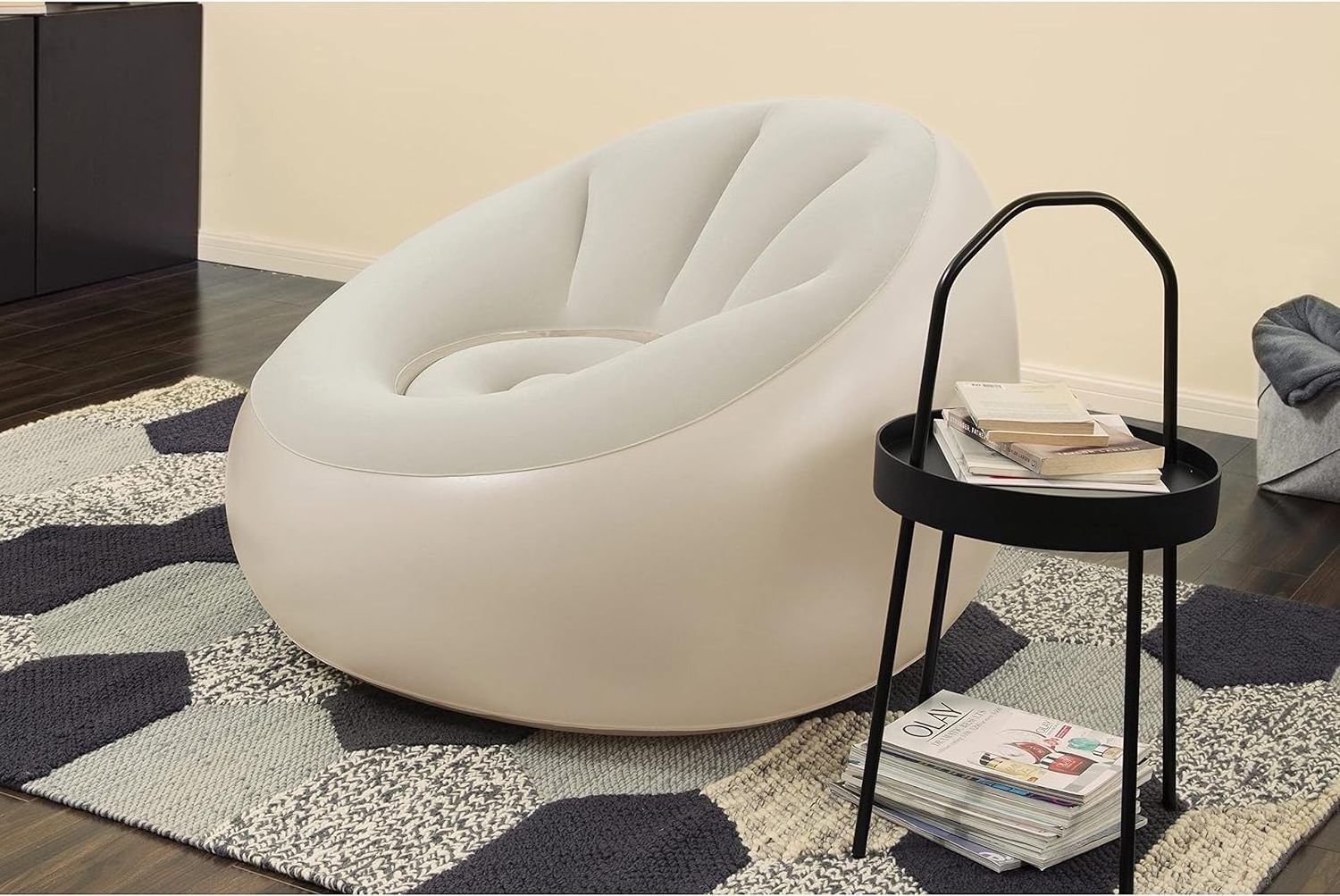 Luxury LED Inflatable Chair Large Lounge Sofa Comfortable & Portable Blow Up Chair for Bedroom,Game Room