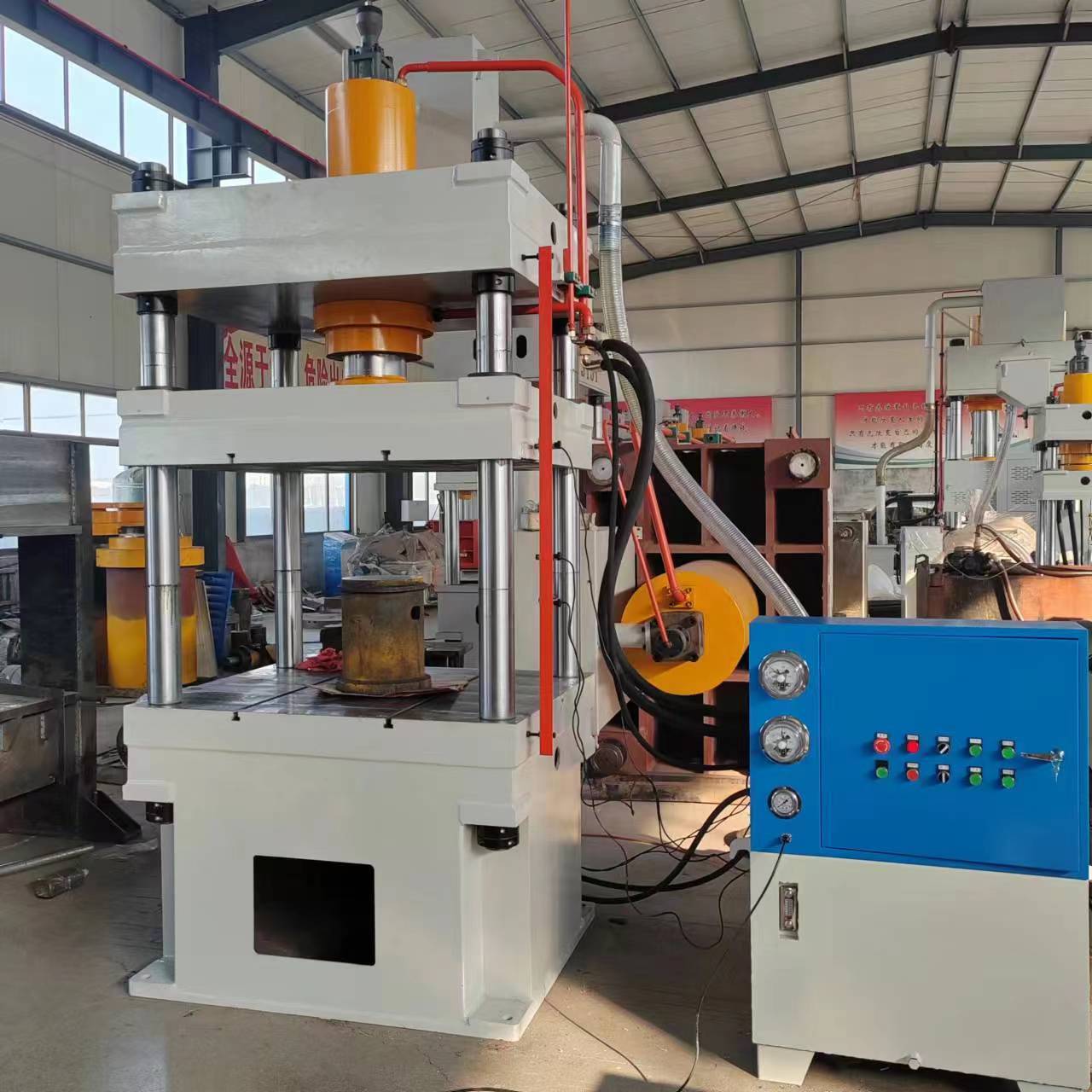 factory Price Four Column Deep Draw Electric Punching Machines 100 Ton 200 Ton 500 Ton Hydraulic Press