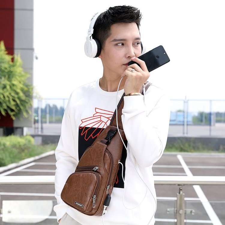 Twinkle Custom Casual Fashion Shoulder Large-capacity USB Charging Chest PU Men's Messenger Bag