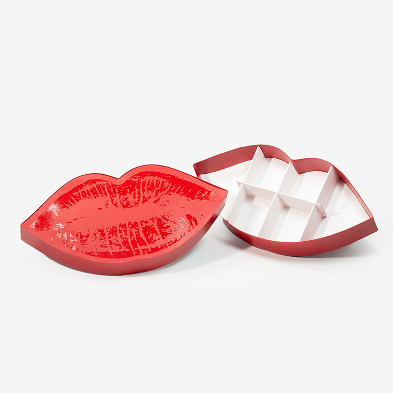 Spot goods creative lip shaped gift box lipstick lipstick clothing packaging box candy chocolate gift packaging telescoping box