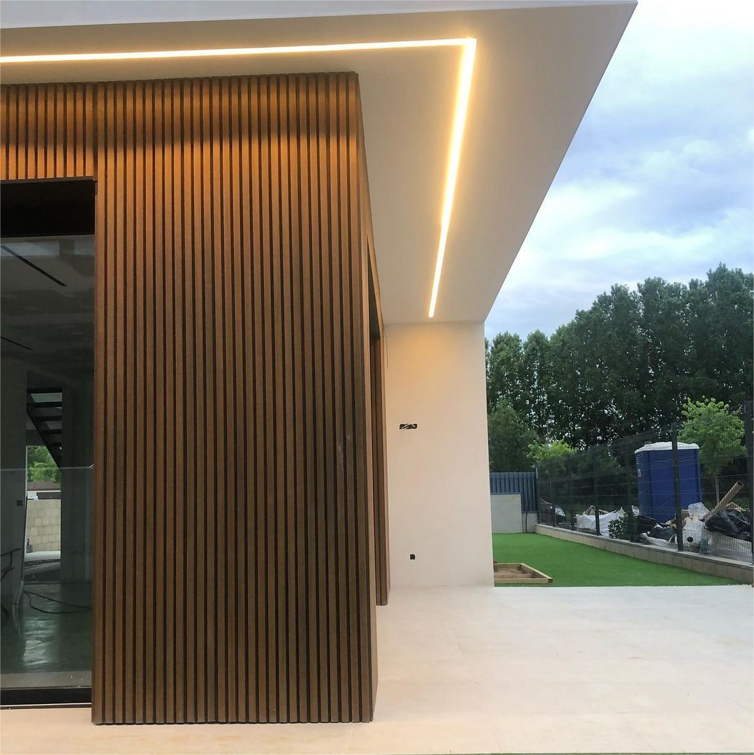 Co-extrusion Waterproof WPC Exterior Wall Cladding WPC Panels Decorative Wood Plastic Composite Wall Board