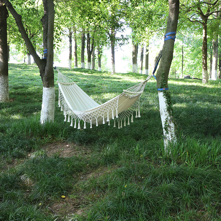 Fashion Outdoor tassel hammock anti rollover canvas photography props hammock swing