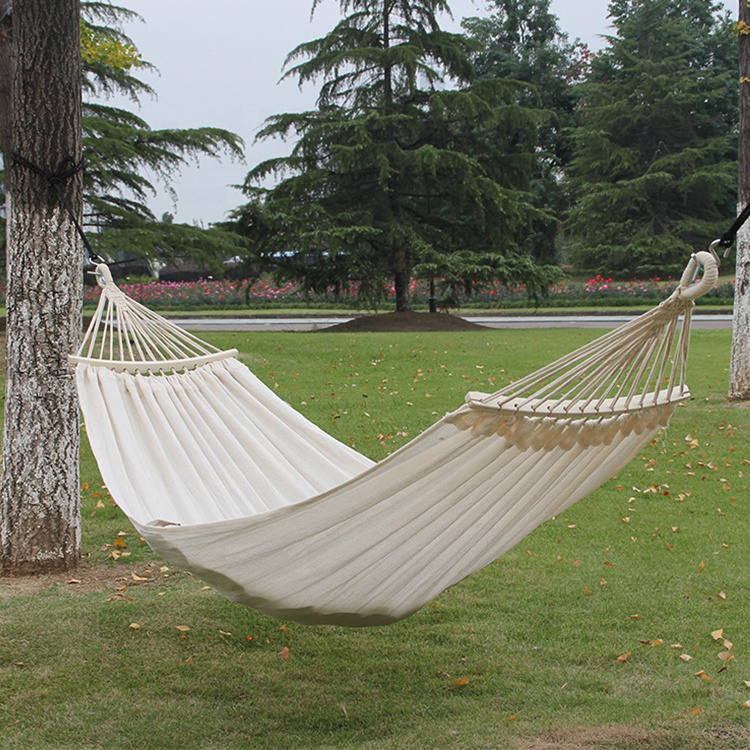 Manufacturers hot selling high quality anti tumble white fine mesh outdoor garden portable cotton hammock