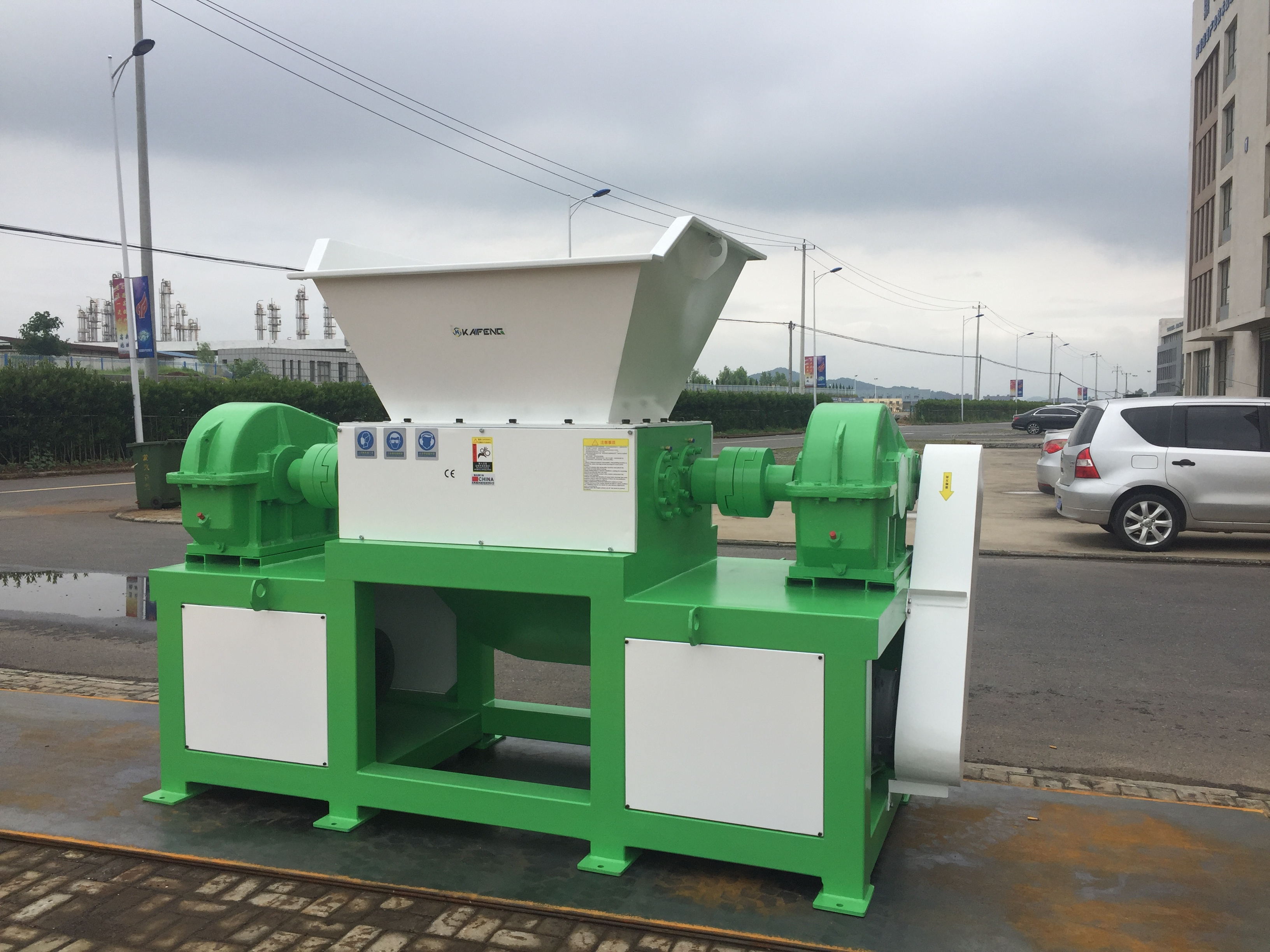 Robust and durable polystyrene shredding machines hard plastic shredder