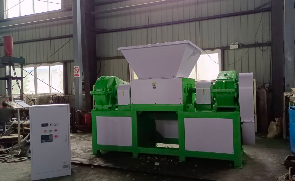 Robust and durable polystyrene shredding machines hard plastic shredder