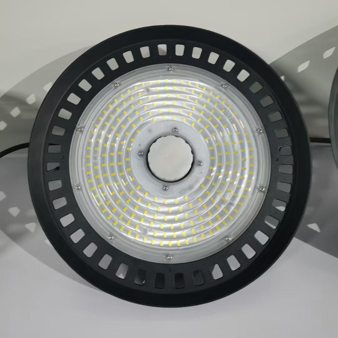 super bright smart lights 200W UFO LED High Bay Light with radar sensor Garage Warehouse lighting