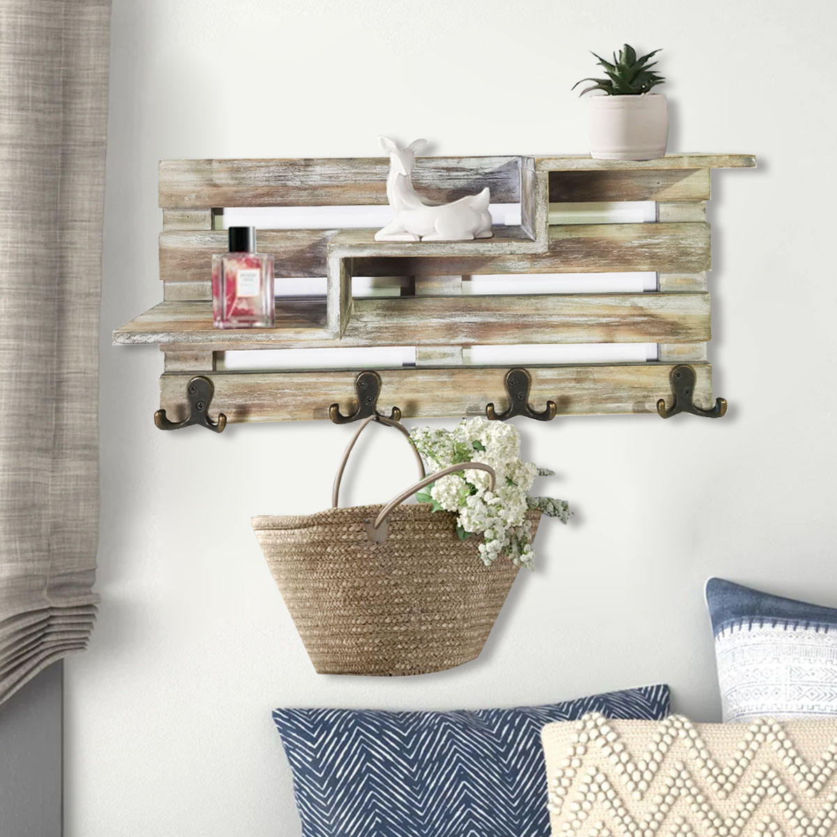 High Quality Country Style Shabby Chic Wooden Entryway Wall Shelf With 5 Rustic Coat Hooks Floating