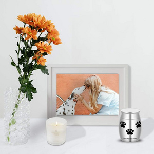 Stainless Steel Cremation Funeral Urn Keepsake ODM/OEM Memorial Metal Pet Urns