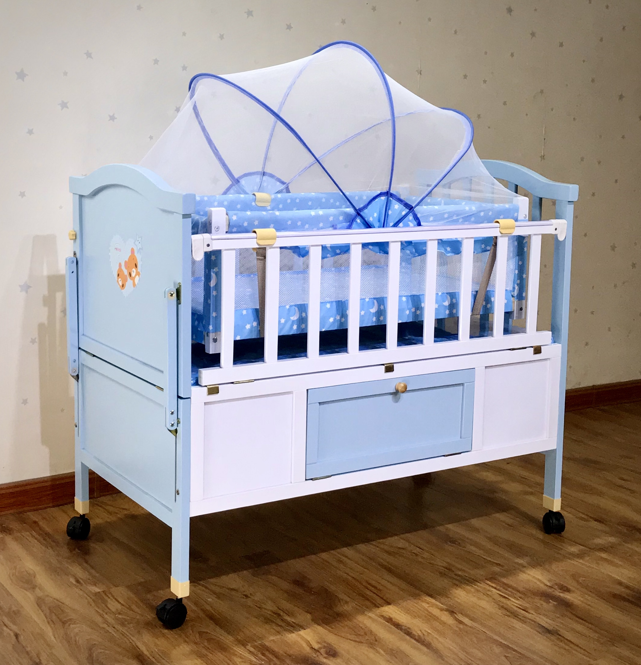 Custom kid Wooden Baby Crib wholesale Wheels Removable Baby Swing baby cot