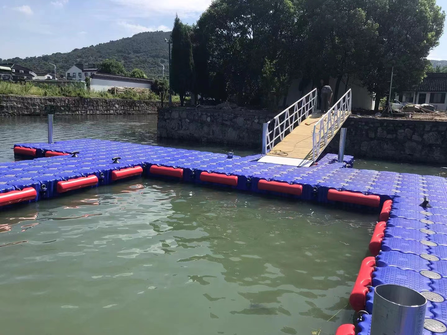 Marine Floater Plastic HDPE Fish Farm Float Cages Floating Pontoon Modular Floating Dock platform