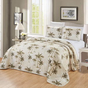 Hot Selling Tropical Palm Tree 100% Polyester Quilt Bedspread