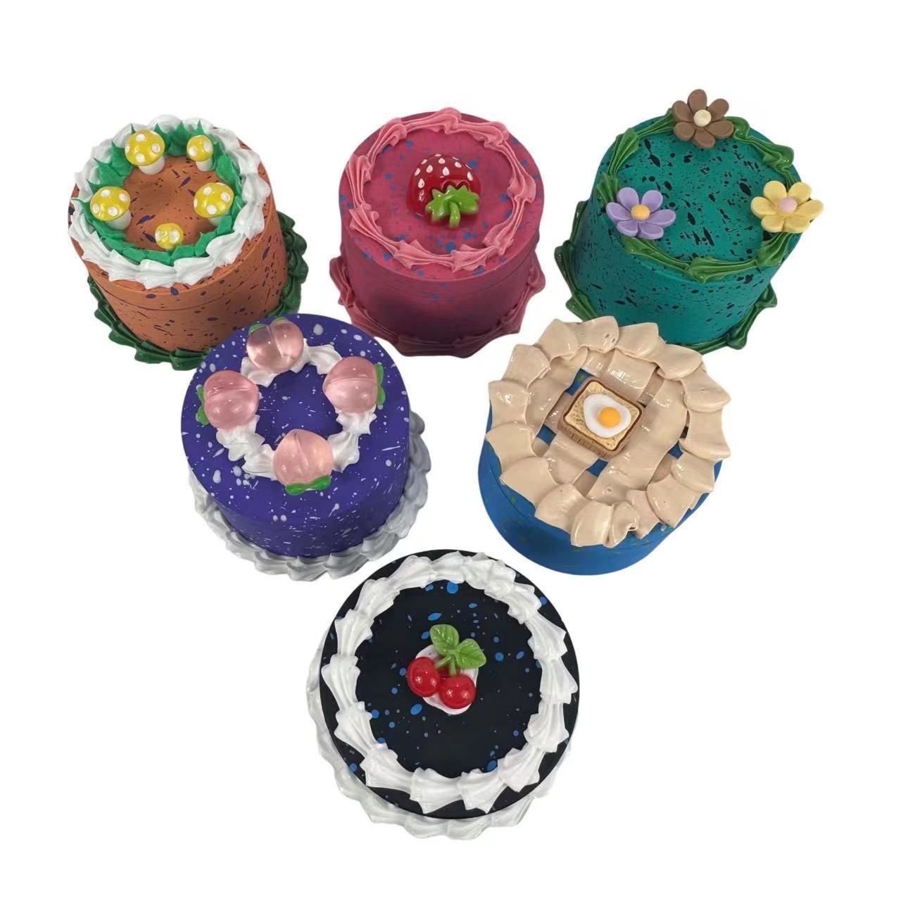 Faux Bake Fantasy: White Princess Cupcake Herb Grinder - 63mm Girly Glam Herb Grinder