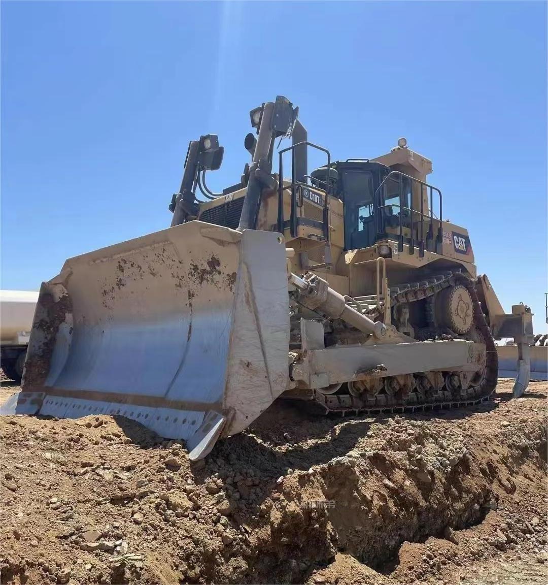 cheap and discount price second hand bulldozer catpillar D10 10 ton