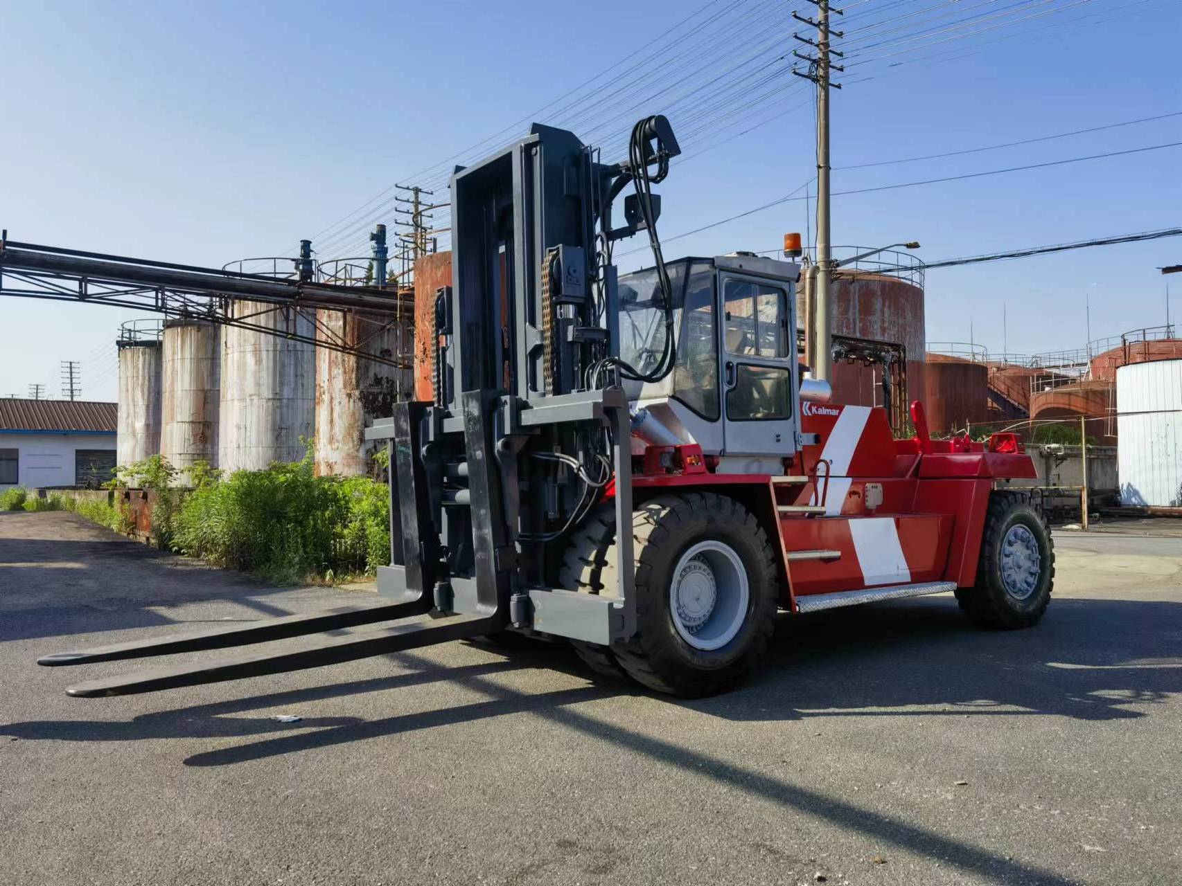 Big Diesel kalmar 30 ton used Forklift