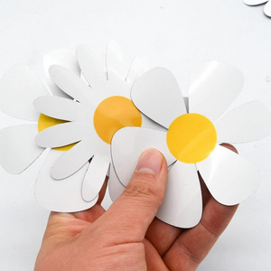 Car Decorations Fridge Magnets Daisy Flower Decals Daisy Flower Magnet for Car Home Wall Whiteboard Refrigerator