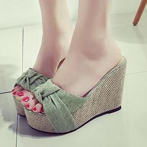 Hotsale woman fashion summer shoes new design elegant ladies slipper