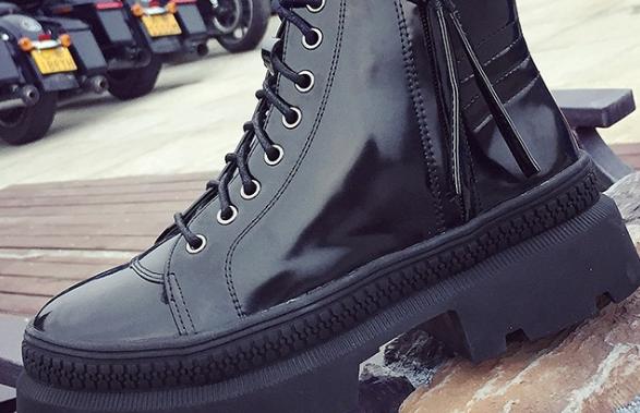 New winter design fashion popular retro thick sole lace-up nice woman boot