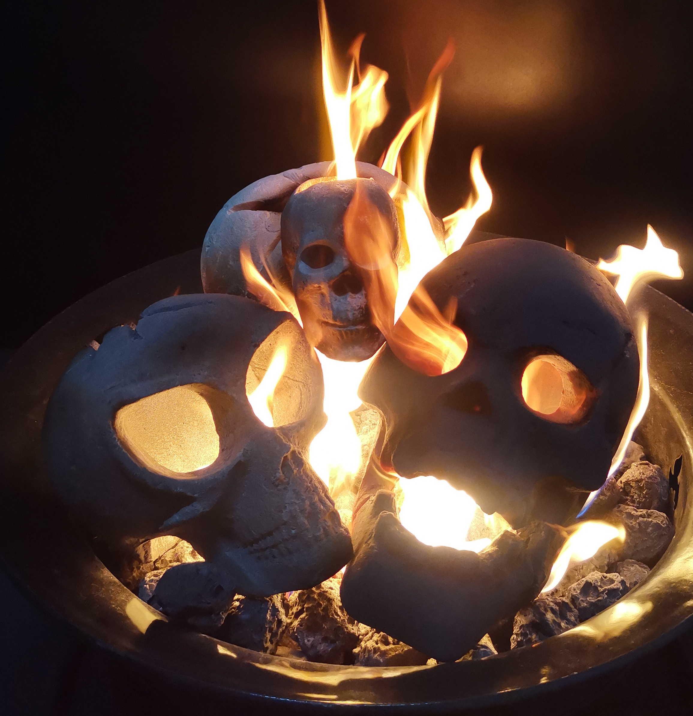 Hallows day skull fire pit fireplace Decoration Ceramic  alien