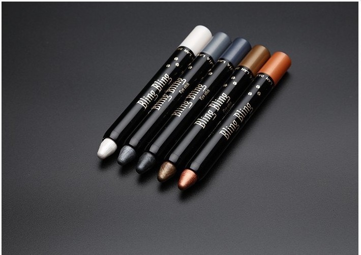 New Selling 15 Colors Colorful Makeup Pencil High Light Pearl Light Pen Eyeshadow Stick Glitter Weatproof Eyeshadow Makeup Stick