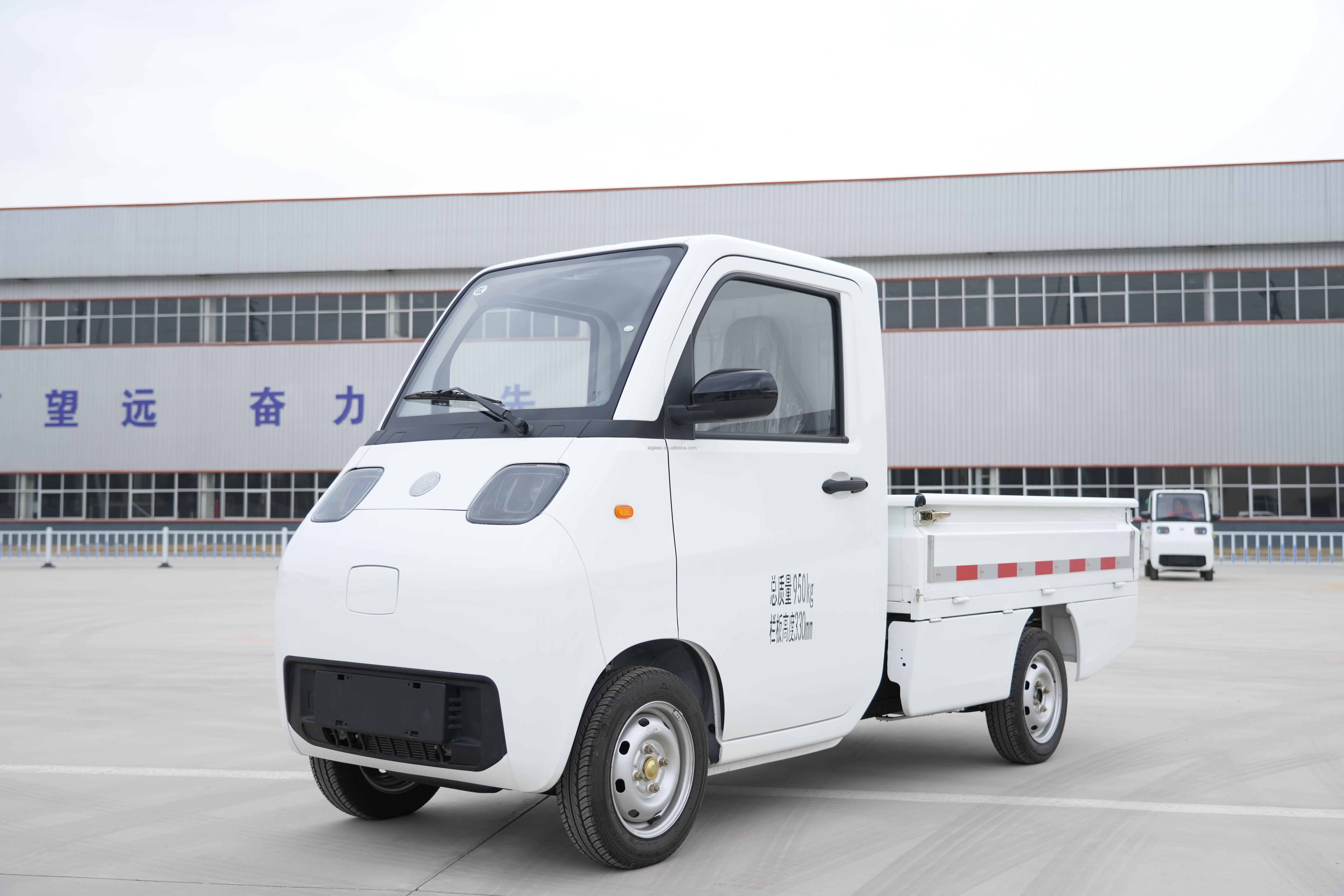 2024 Aigle EEC L7e Ev Electric Pickup Truck Mini High Speed Electric Van For Cargo Made In China