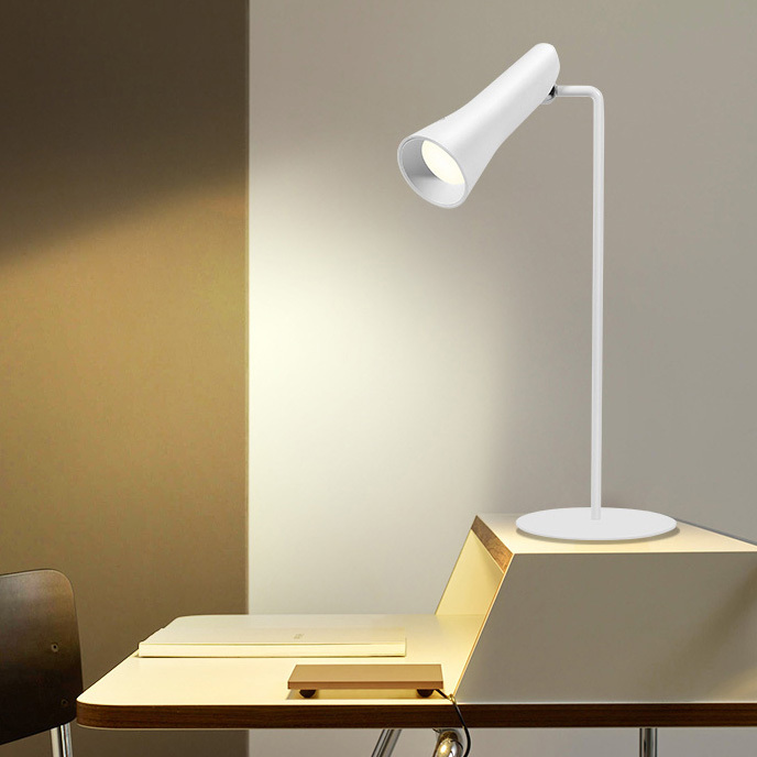 New Multifunction Rechargeable Touch Adjustable LED Magnetic Table Lamp Removable Clip Cordless Salon Light