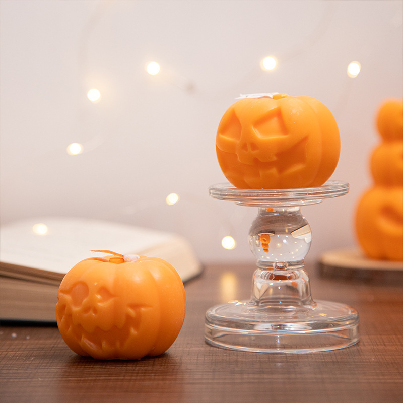 Novelty Handmade Natural Paraffin Wax Pumpkin Scented Candle Candle For Halloween Decorative