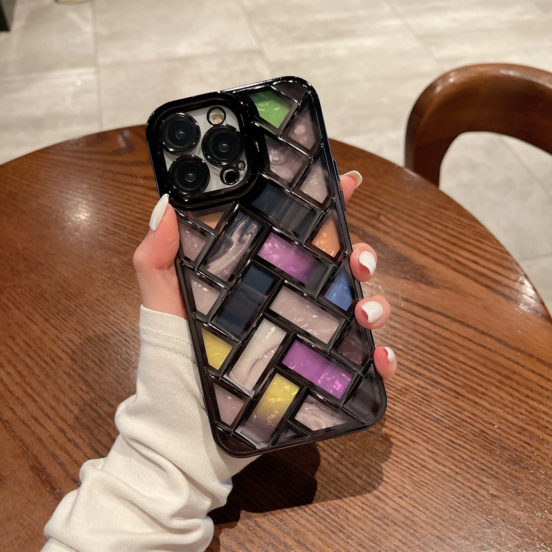 AilesTecca Colorful Woven Plaid Electroplating TPU Phone Case For iPhone 15 pro max Camera Lens Protection Phone Cover for Women