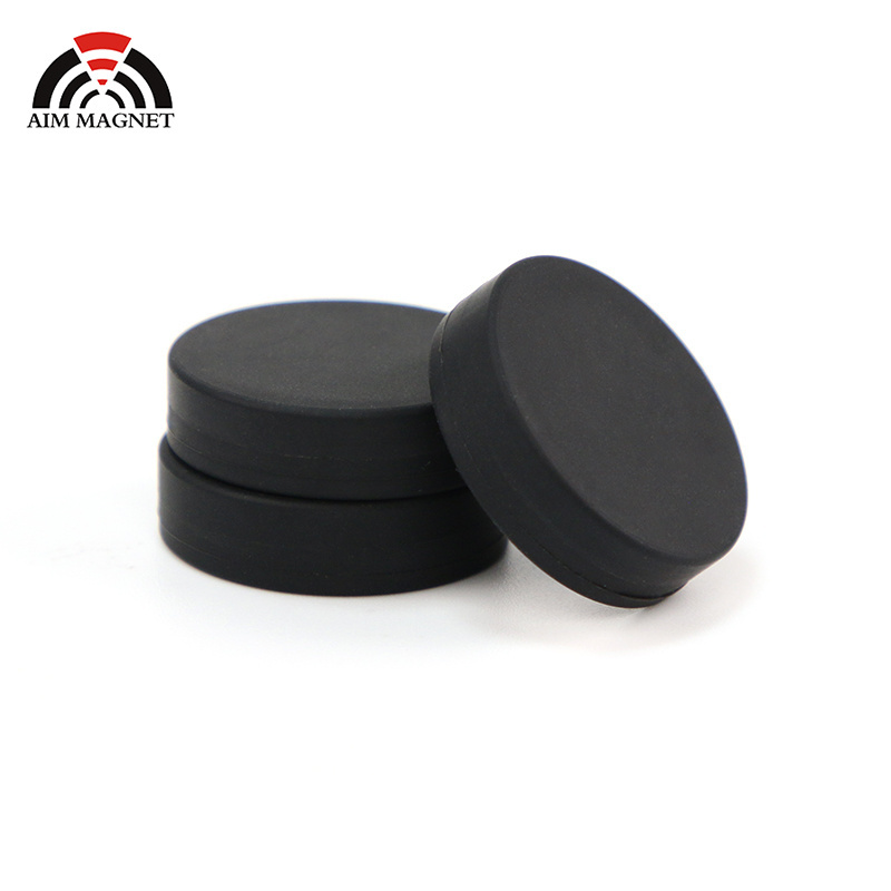 countersunk hole rubber coating magnet and rubber coated neodymium magnet with counter bore