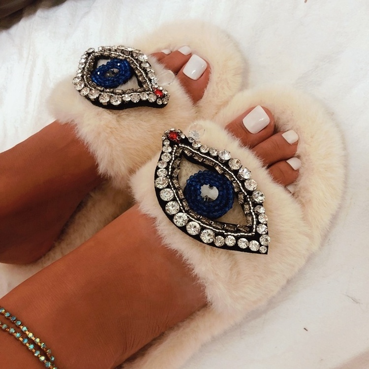 Autumn Winter Wholesale Price Blue Round Toe Strange Diamonds Eyes Pattern Flats Round Toe Cute Shoes Furry Women Casual Slipper