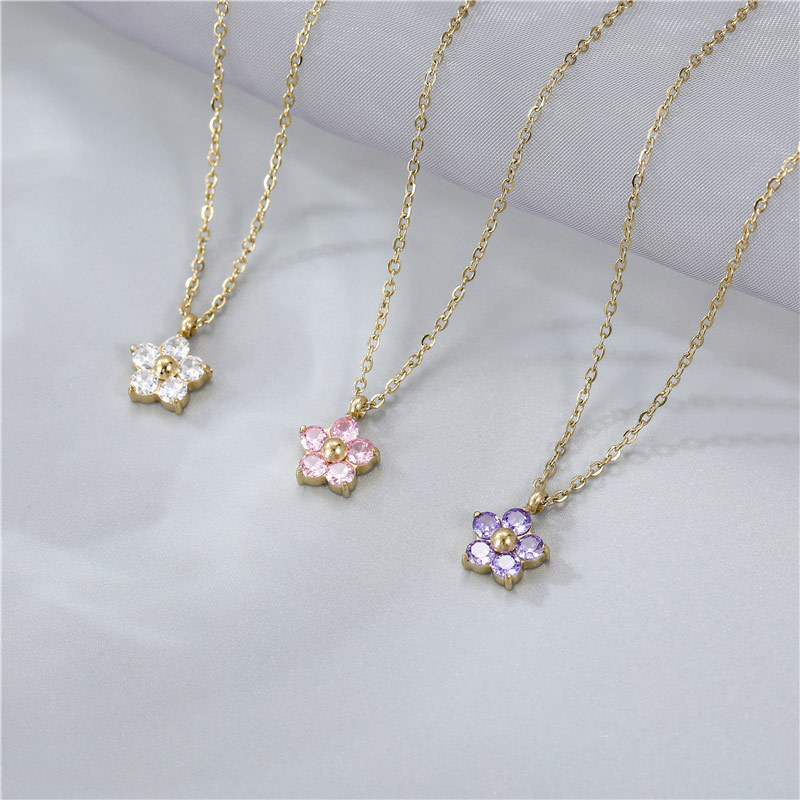 Dainty Gold Plated Diamond Flower Necklace Stainless Steel Chain Cz Flower Shape Pendant Adjustable Necklace