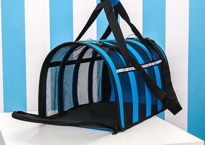 Wholesale Luxury Foldable Pet Dog Carrier Travel Bag Outdoor Pet Carrier