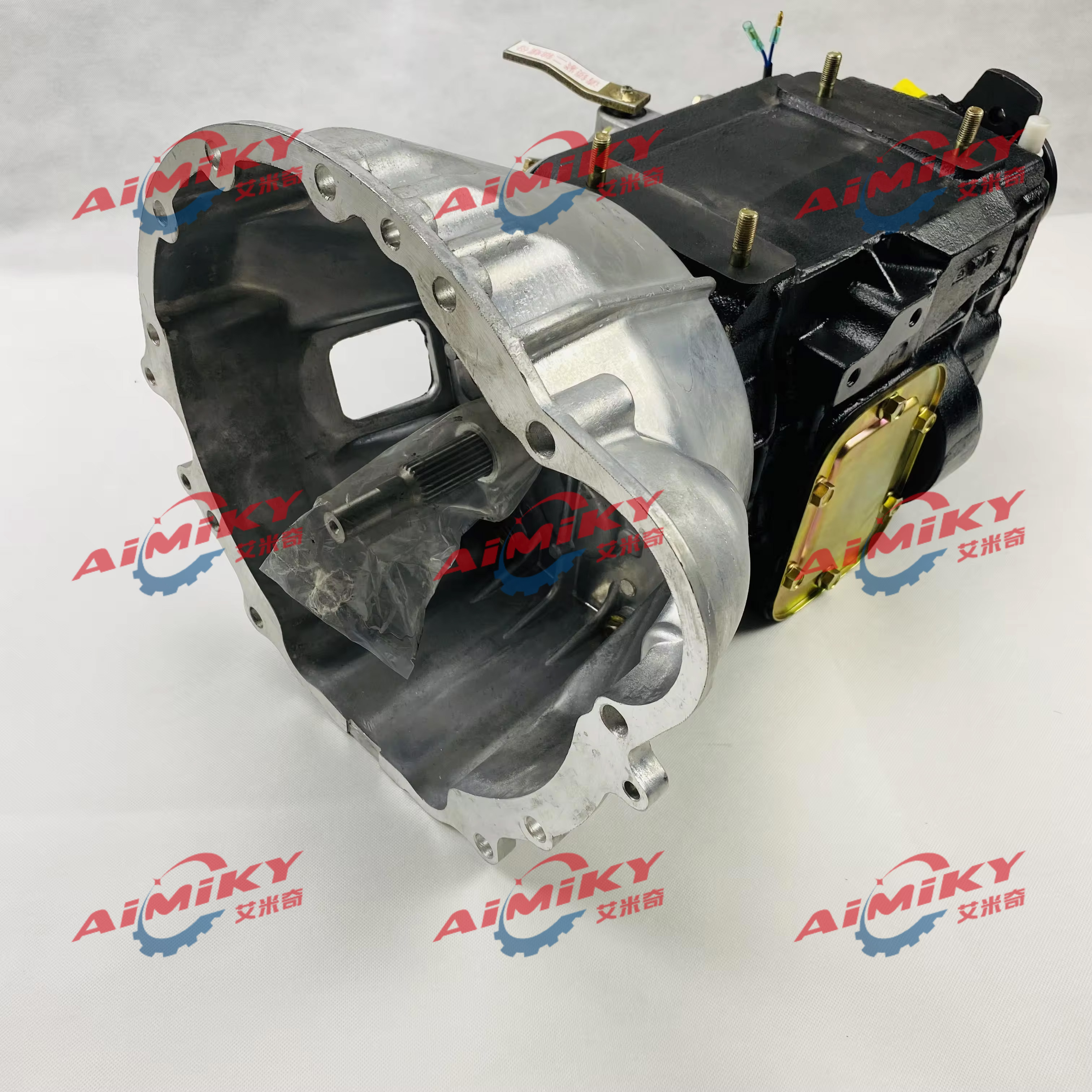 Transmiss gearbox parts for JMC Isuzu NKR NHR 4JB1 2.8L MSB-5M Transmission gearbox assy