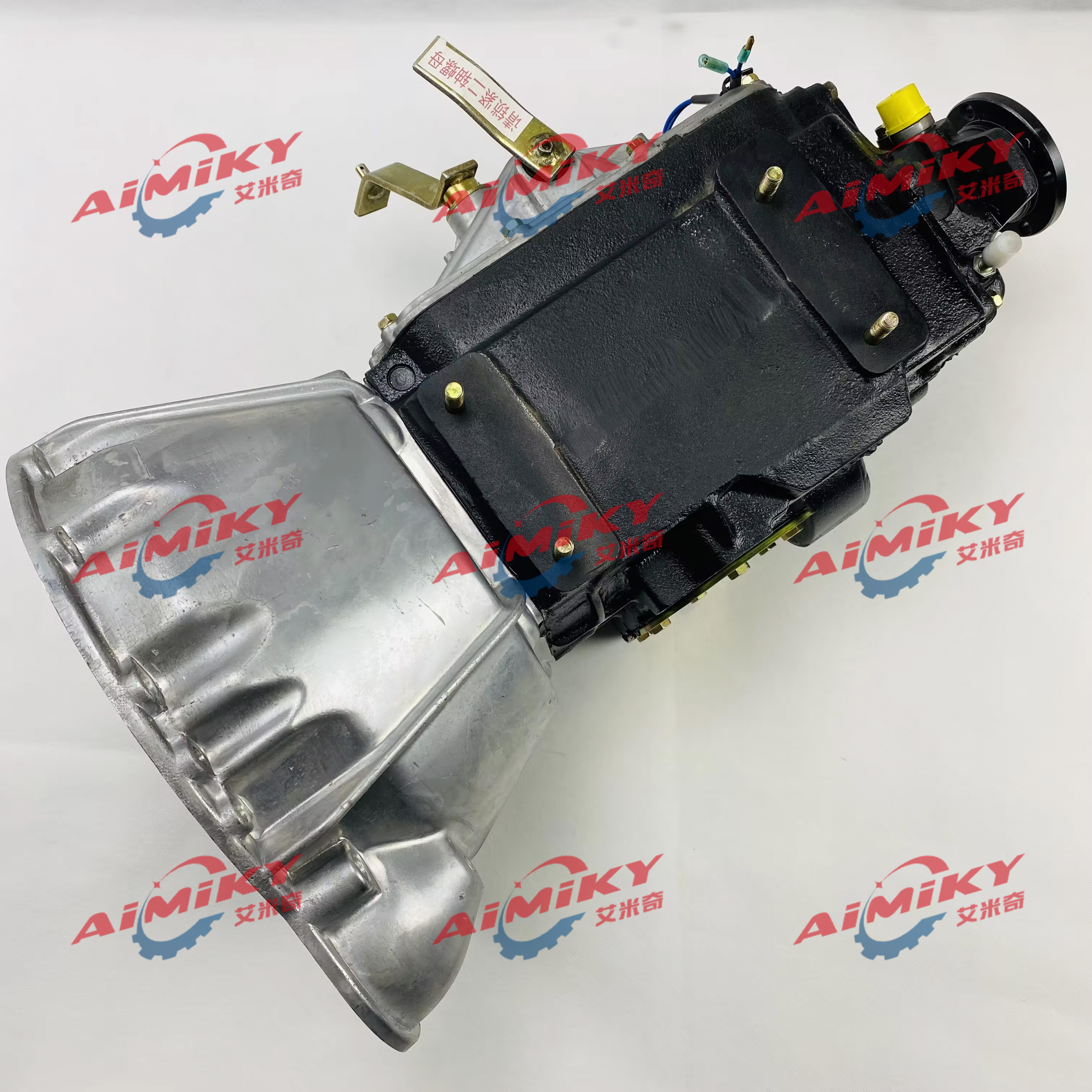 Transmiss gearbox parts for JMC Isuzu NKR NHR 4JB1 2.8L MSB-5M Transmission gearbox assy