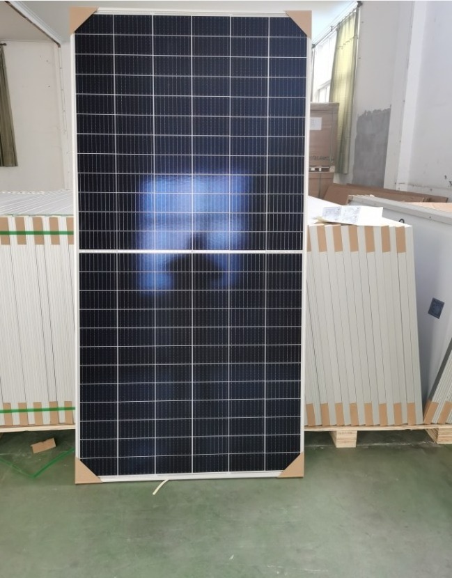 Monocrystalline Silicon Photovoltaic Panel Module 540w Grid Connected Solar Panel Home System