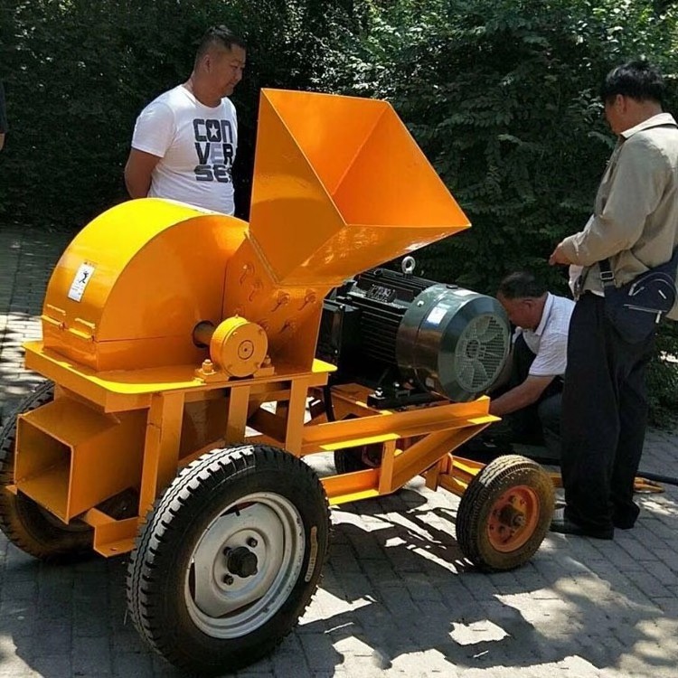 Wood shaving making machine for animal chicken horse bedding fillings