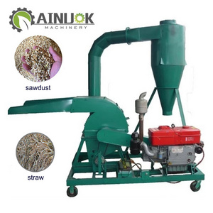 300kg to 500kg per hour Corn hay Wheat beans feed hammer mill machine with fan blower