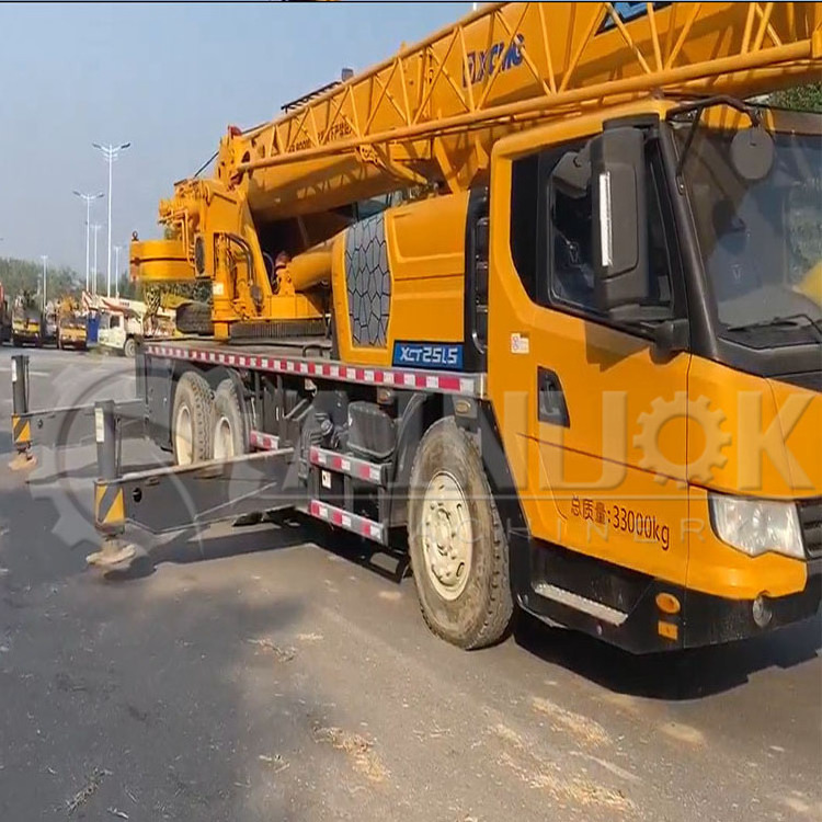 8 25 30 50 55 60 70 75 80 85 90 100 130 Ton Good Condition 4x4 Cargo Hydraulic Arm Mobile Used Truck Mounted Cranes for Sale