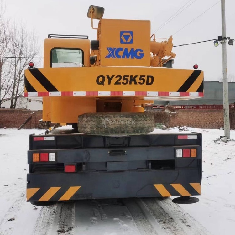 Used  XC&MG QY25K truck crane 25 ton hydraulic rough terrain crane for sale