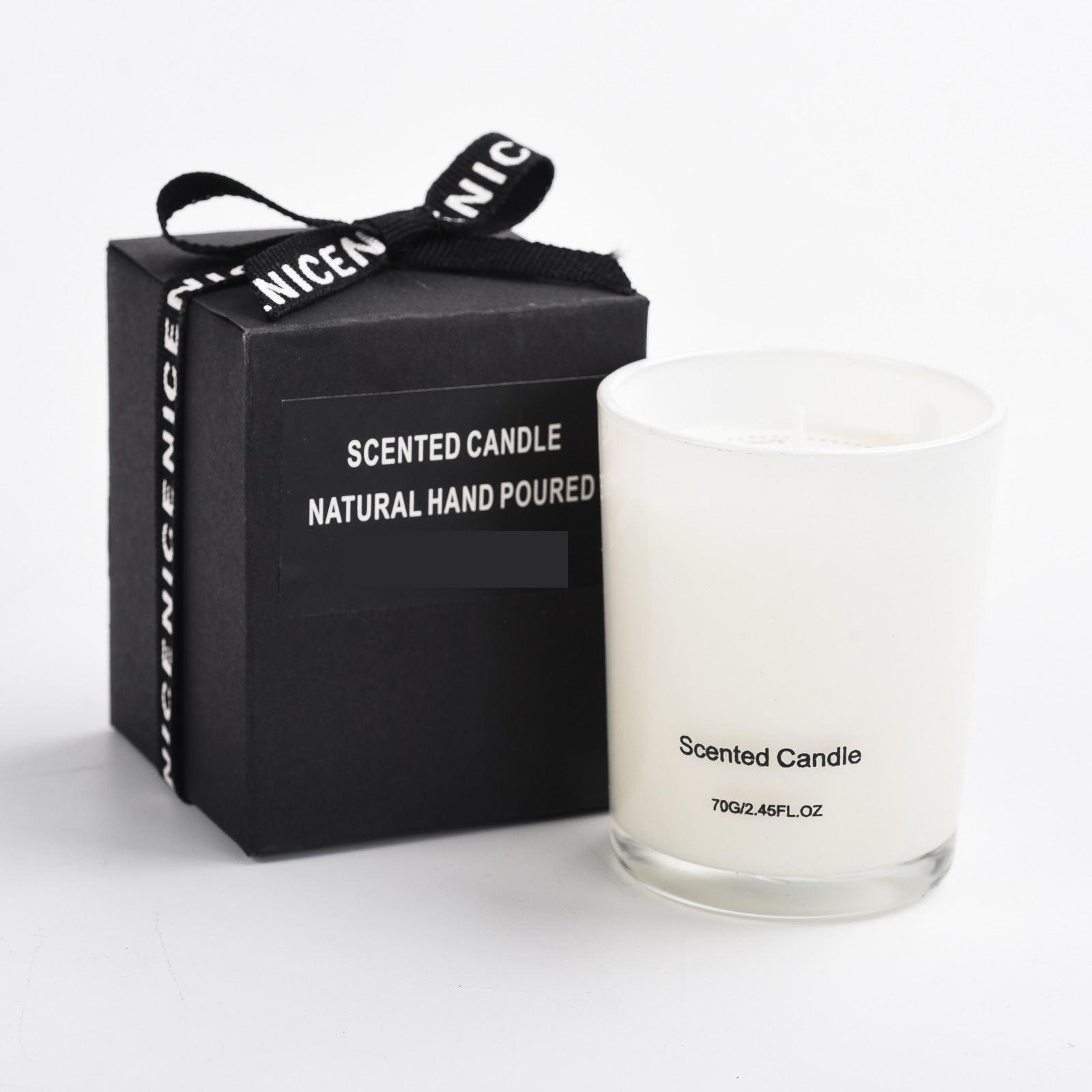 White black scented candle romantic scented holiday candle to remove odor candle holder indoor bedroom decoration